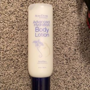 SeneGence body lotion